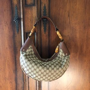 Authentic Gucci hobo GG monogram purse/bag